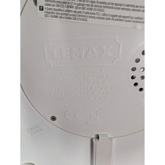 Lemax The Grand Carousel Animated Sights & Sounds Christmas Village 2013 - Picture 9 of 16